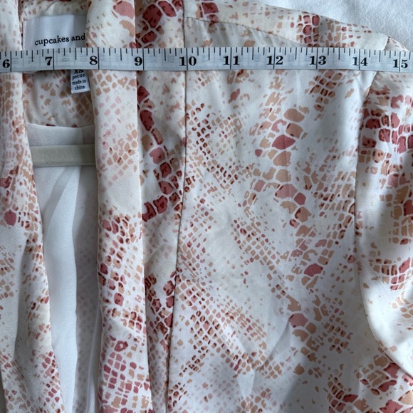 CUPCAKES & CASHMERE Orange Snakeprint Trench Open Front Cardigan XS P - Picture 4 of 11